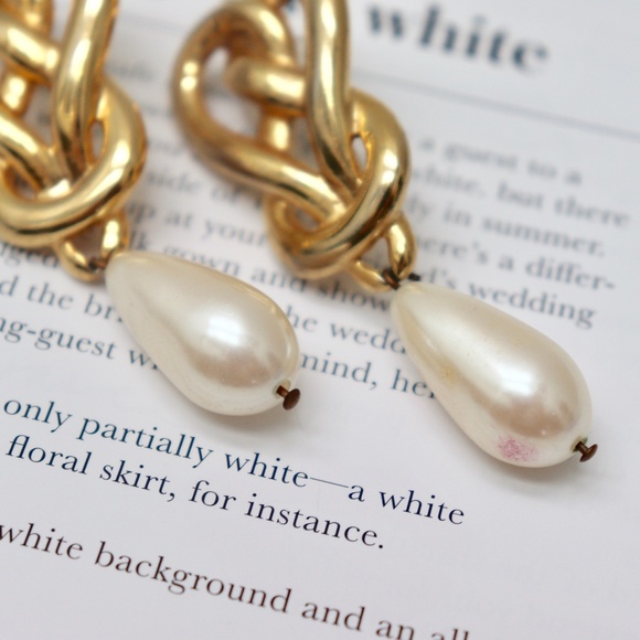 Vintage ©TAT Gold Heart Infinity Drop w. Pearl - Picture 5 of 7